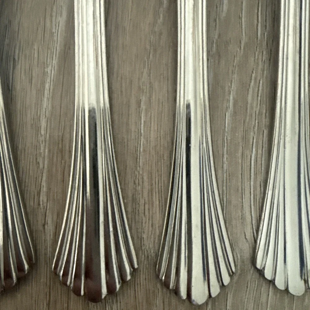Set of 6 Cambridge Tracy Stainless Steel‎ Dinner Fork 7.5
